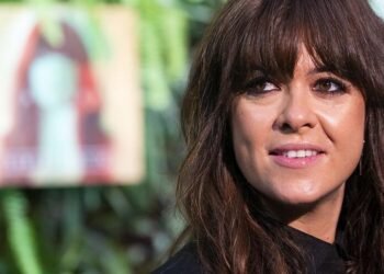 Vanesa Martín «El amor es el motor más fuerte que tenemos para seguir mirándonos a los ojos»