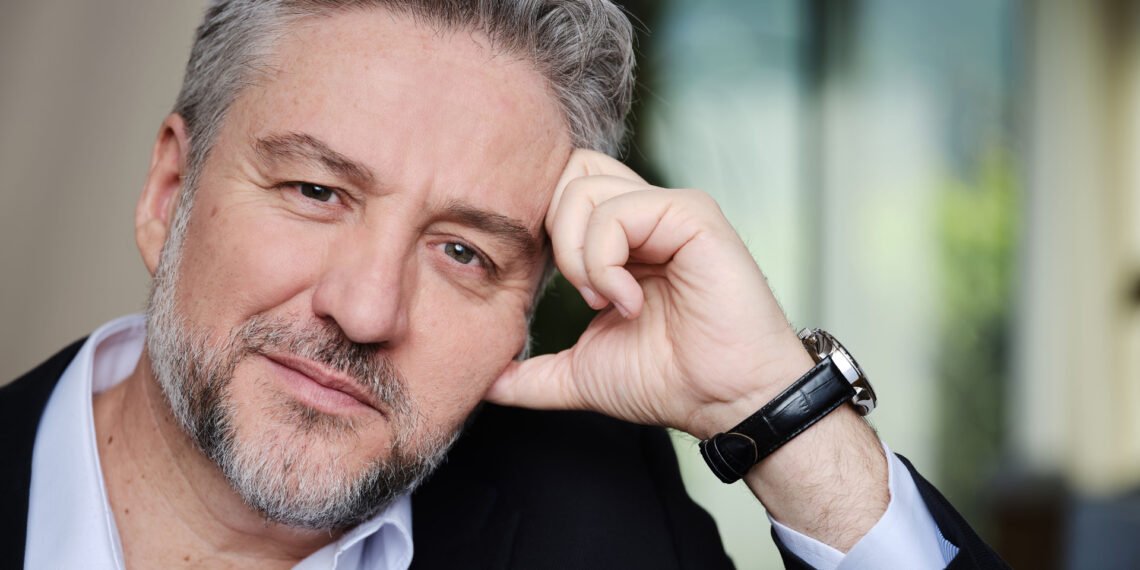 Alex Rovira «El miedo a la muerte es obviamente el miedo a la vida no vivida»