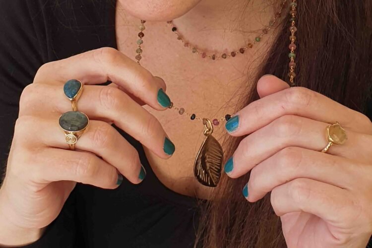 Shiori: joyería slow, la verdadera naturaleza de las piedras