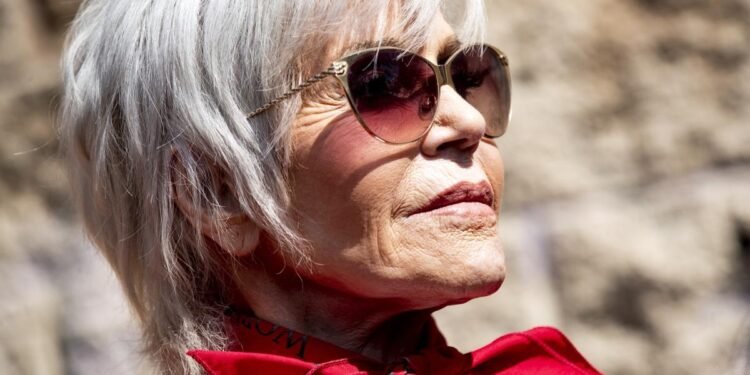 jane fonda activista