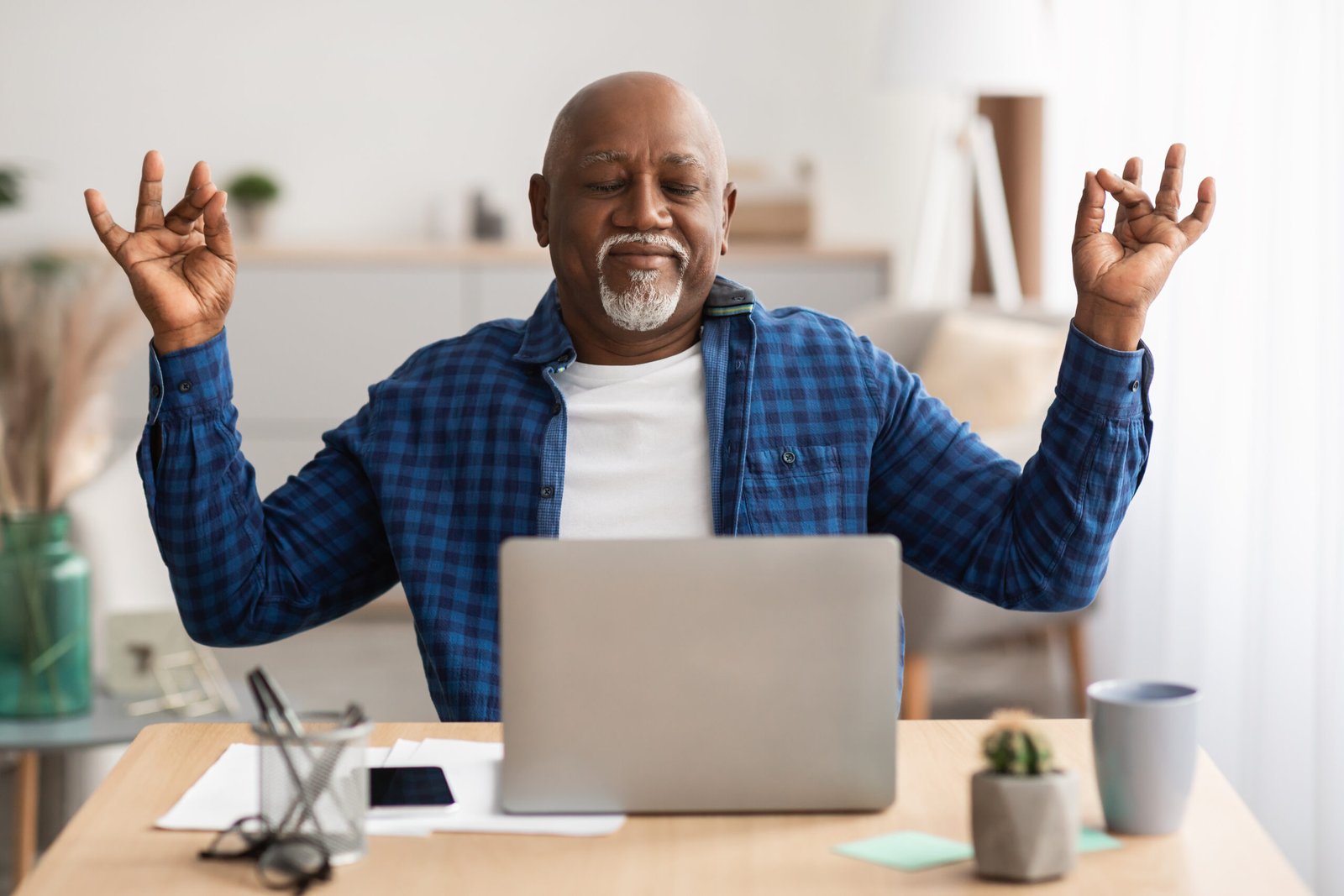 como meditar un minuto