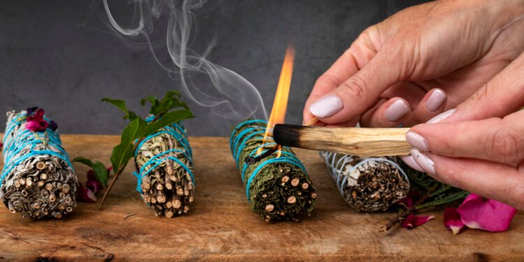 Cómo hacer una limpieza energética en tu hogar